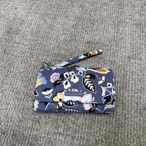 Vera Bradley Wallet Multicolored Floral Medium